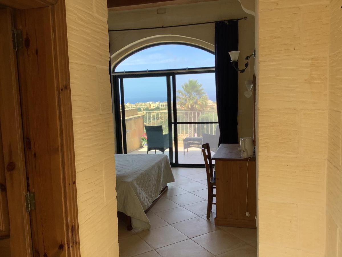 Ellie Boo Bed & Breakfast Виктория Экстерьер фото
