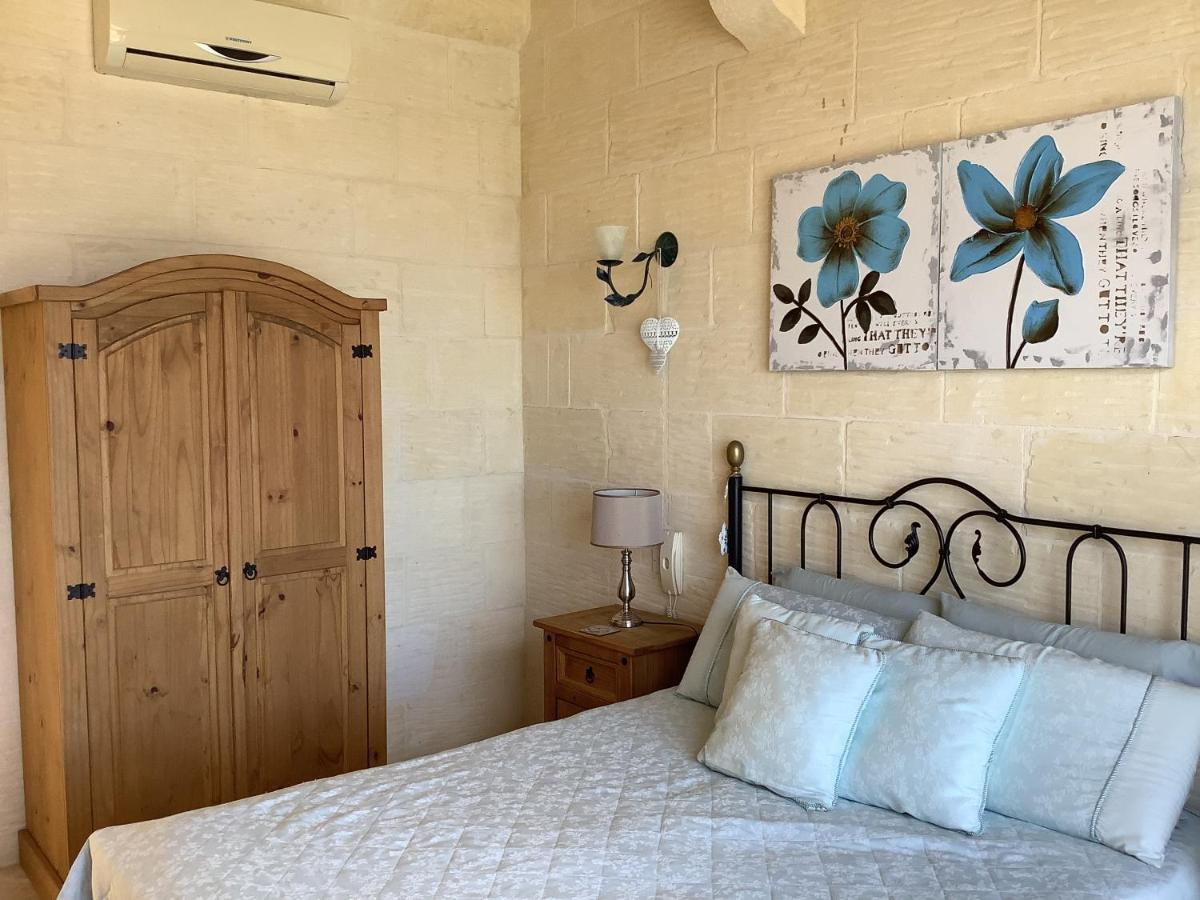 Ellie Boo Bed & Breakfast Виктория Экстерьер фото