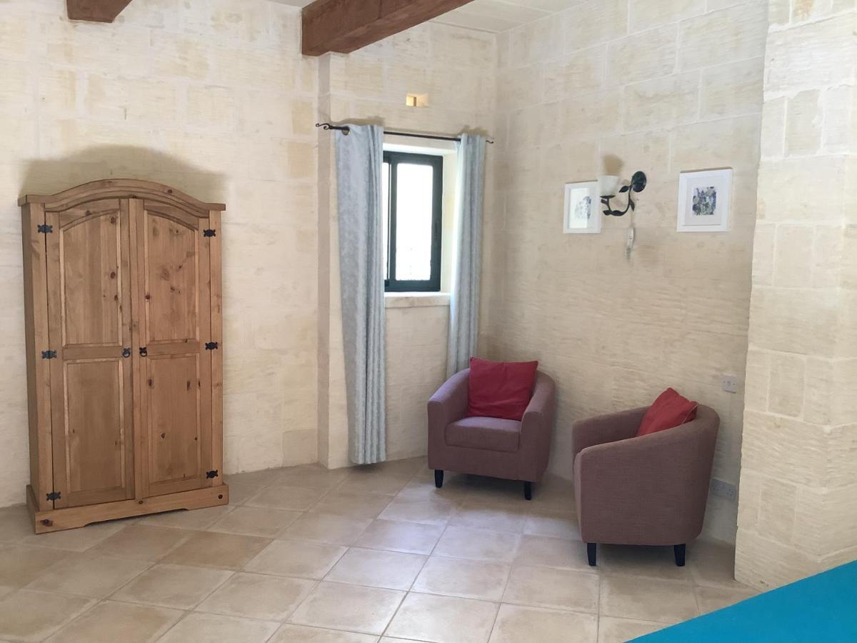 Ellie Boo Bed & Breakfast Виктория Экстерьер фото